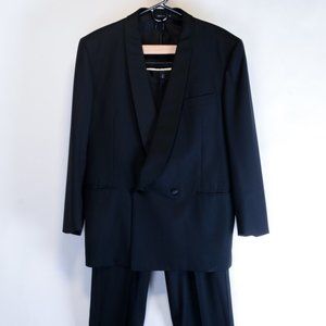 Sexy black CANALI MILANO tuxedo in EUC!
